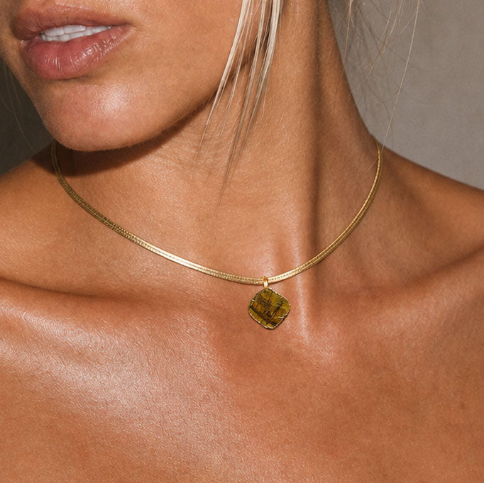 SAÉA Tiger's Eye Herringbone Snake Chain Choker - 14"
