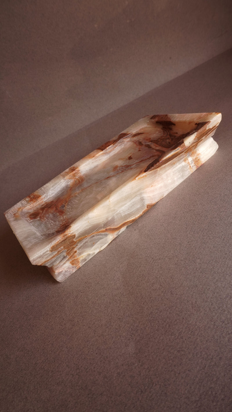 Desert ivory & clay | SAÉA Onyx Catchall Tray