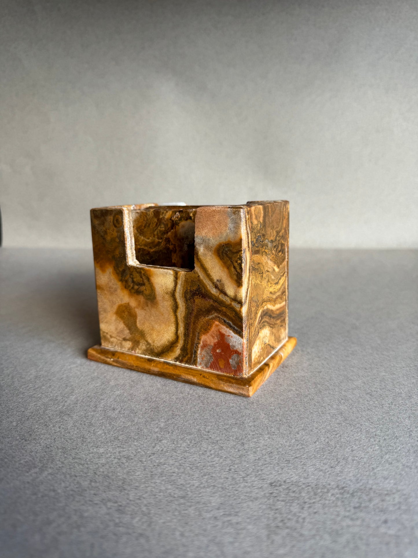 Weathered Terracotta and Burnt Sienna | SAÉA Square Onyx Coaster Set