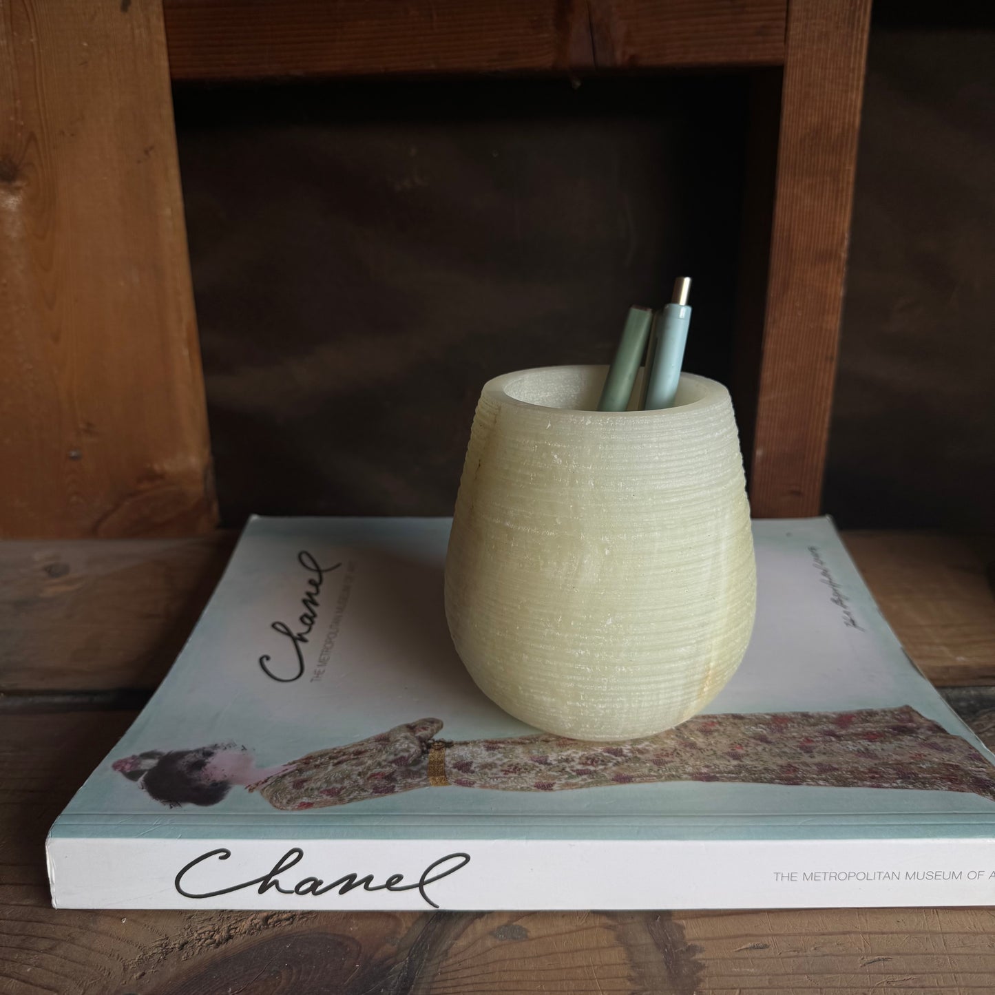 Cream, blush, and clay | SAÉA Curved Vessel