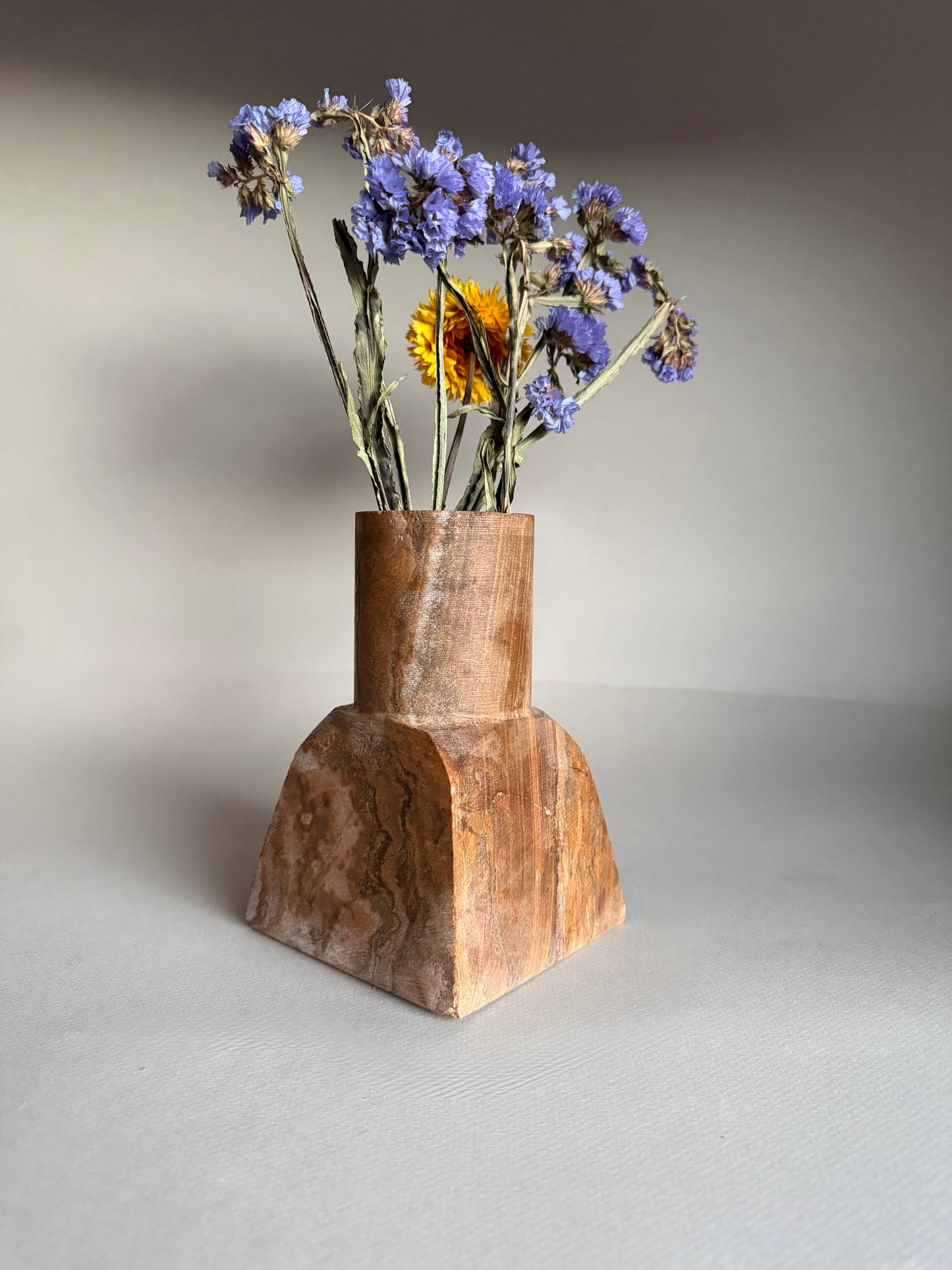 Sienna & caramel brown | SAÉA Dune Vase