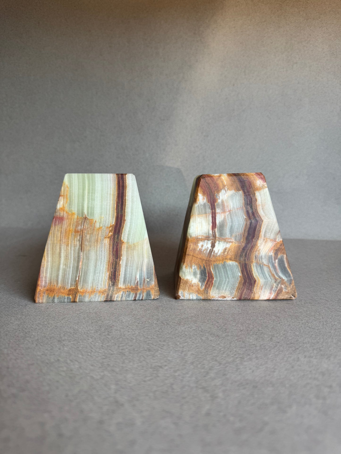 minimalist sculptural candle decor – wabi sabi inspired

