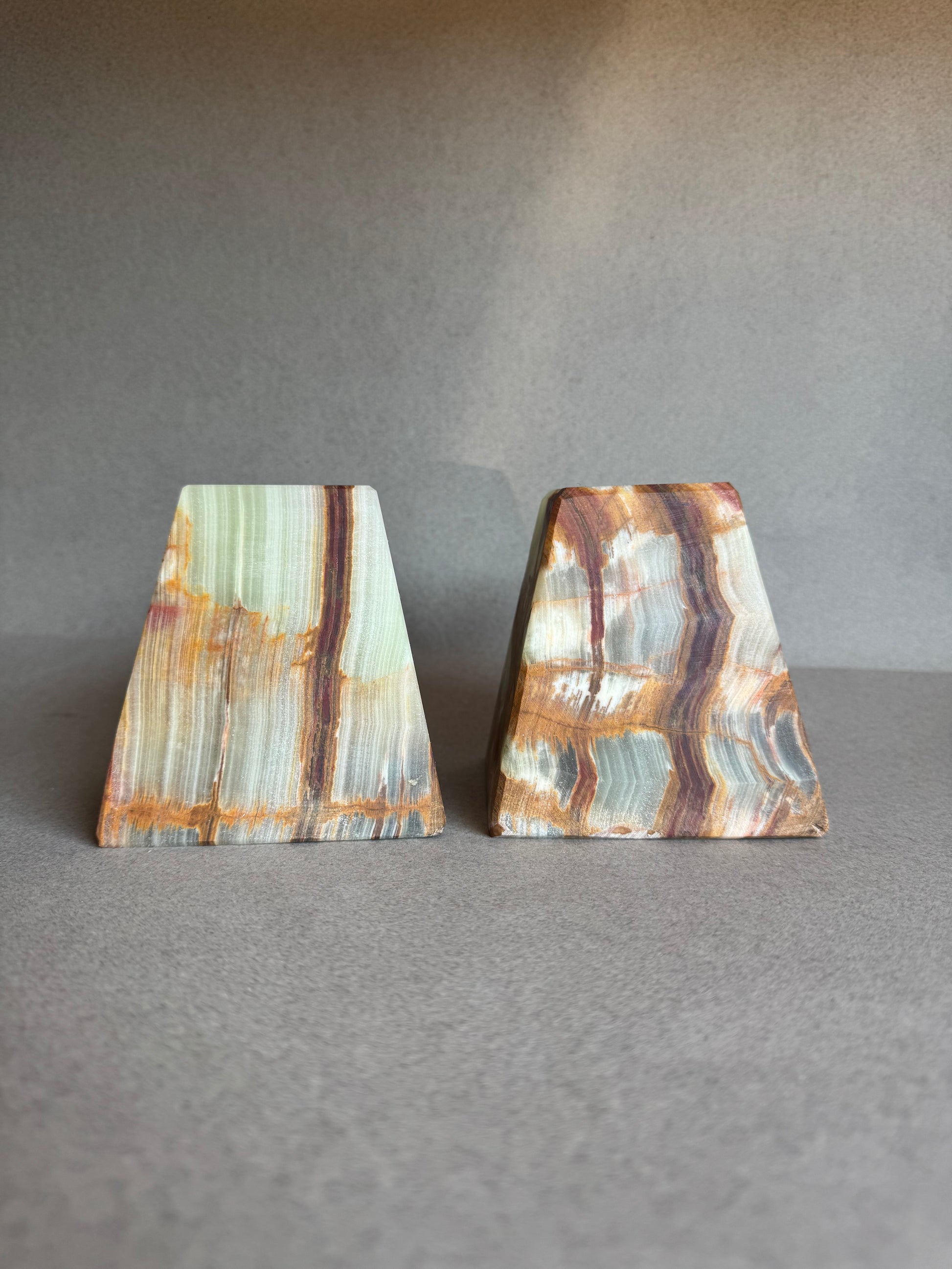minimalist sculptural candle decor – wabi sabi inspired

