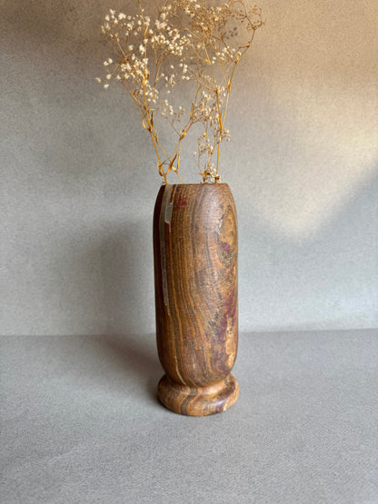 Decorative vase for entryway, coffee table, or altar

