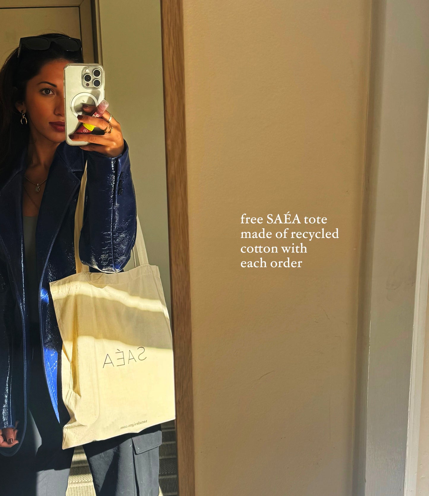 Ivory & soft stone | SAÉA Origin Vase