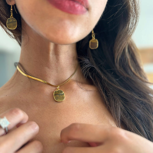 SAÉA Tiger's Eye Herringbone Choker in 18K Gold