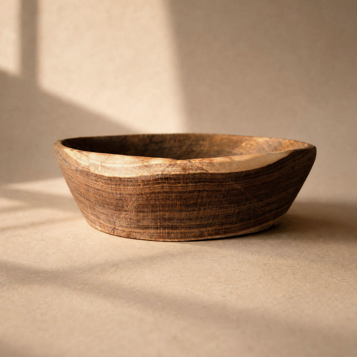Chestnut & Ivory | SAÉA Multi-Vein Onyx Catchall Bowl