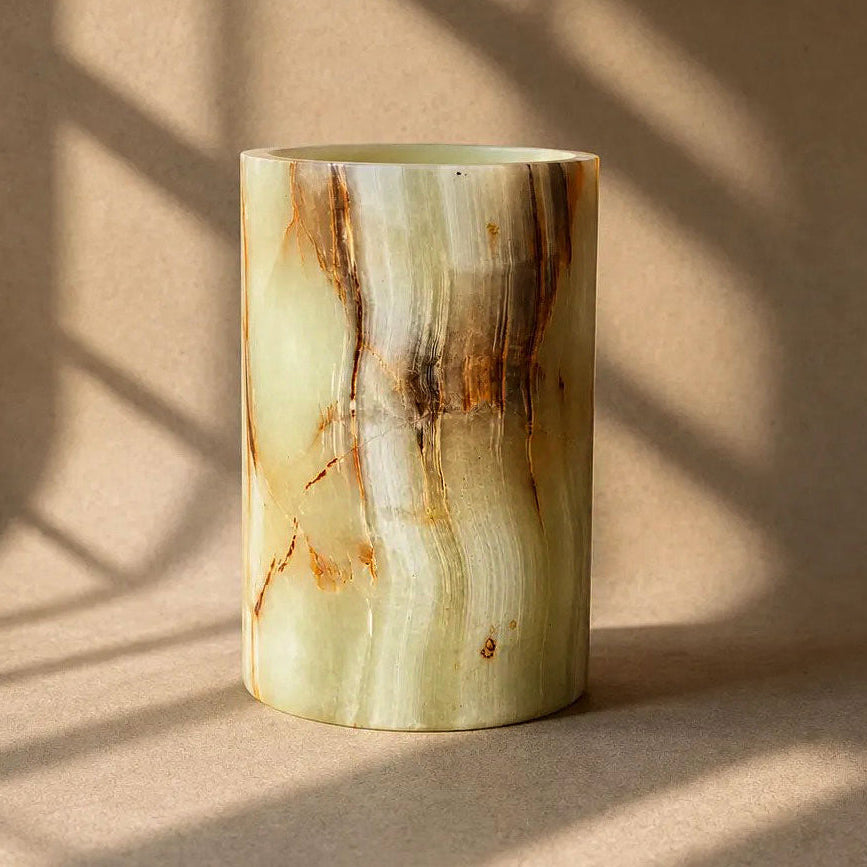 Pistachio, cream & honey | SAÉA Flat Onyx Vessel