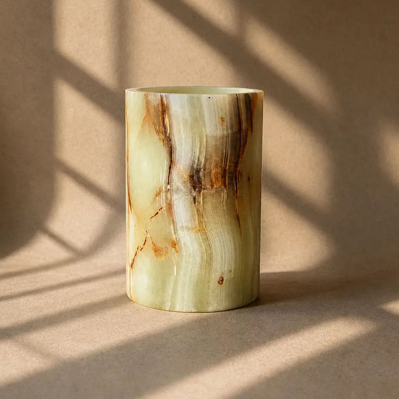 Pistachio, cream & honey | SAÉA Flat Onyx Vessel