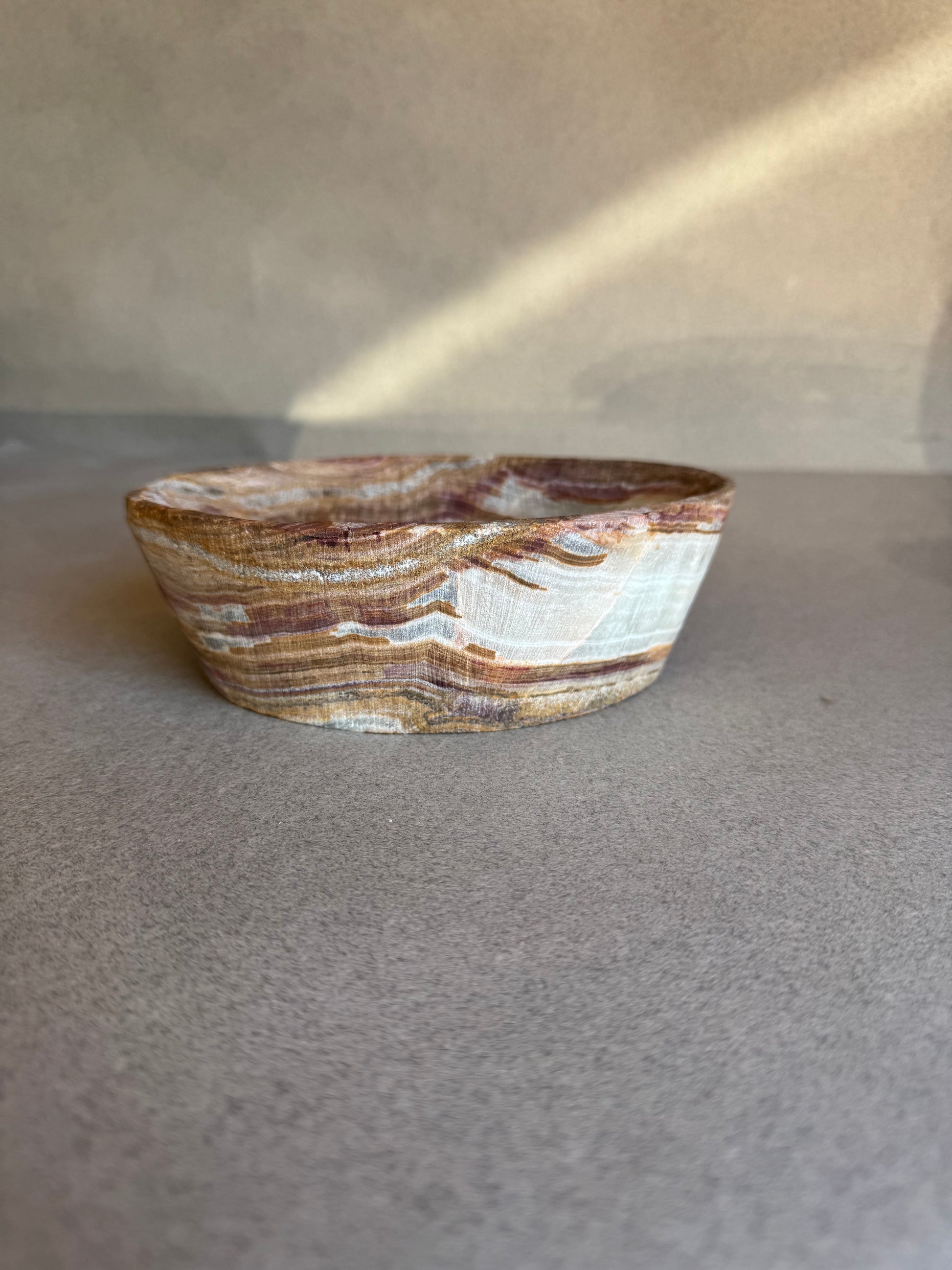 Onyx bowl with terracotta and chestnut veining, sustainable handcrafted home decor