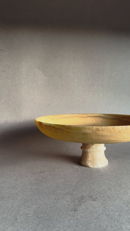 Golden honey | SAÉA Centerpiece Pedestal Bowl
