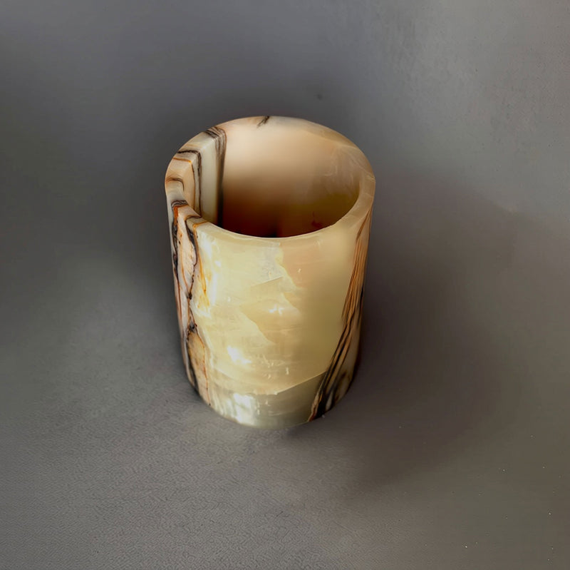 Honey, amber & charcoal | SAÉA Flat Onyx Vessel